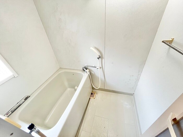 男山第4住宅第311号棟（302）の物件内観写真