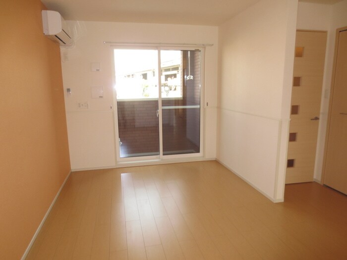 カーサイナバの物件内観写真