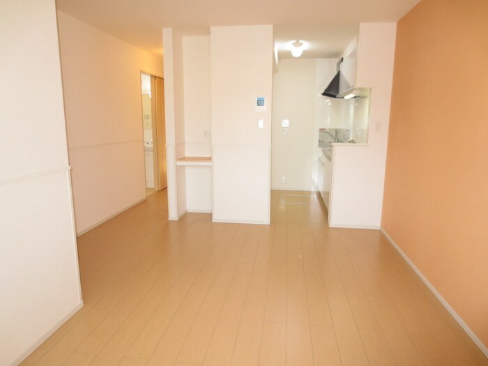 カーサイナバの物件内観写真