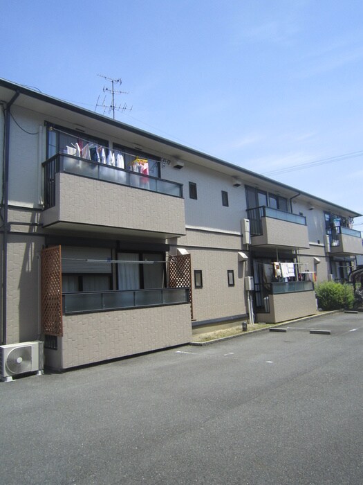 エスポワ－ルＢ棟の物件外観写真