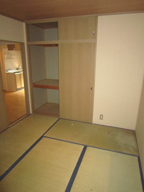 エスポワ－ルＢ棟の物件内観写真