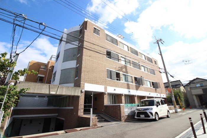 ファミリ－ハイツ岡町の物件外観写真