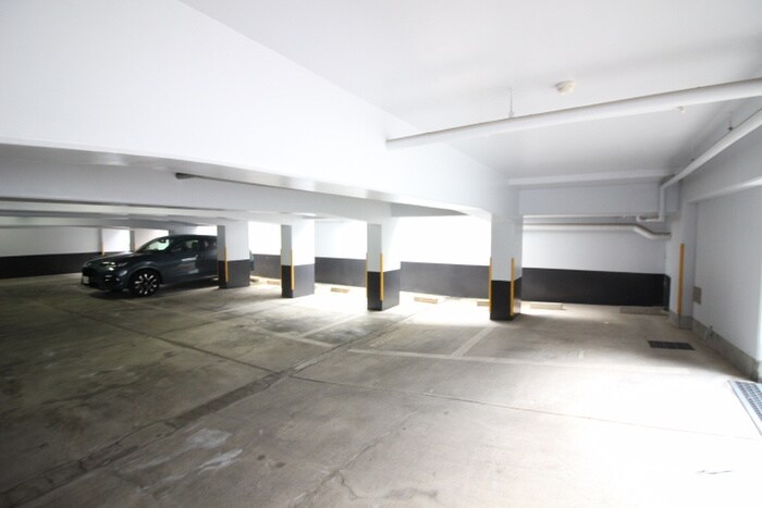 ファミリ－ハイツ岡町の物件外観写真