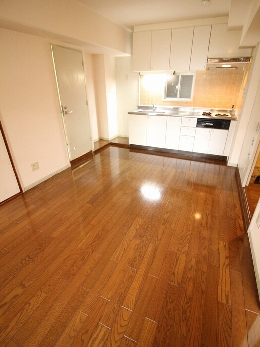 ファミリ－ハイツ岡町の物件内観写真