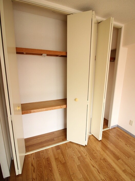 ファミリ－ハイツ岡町の物件内観写真