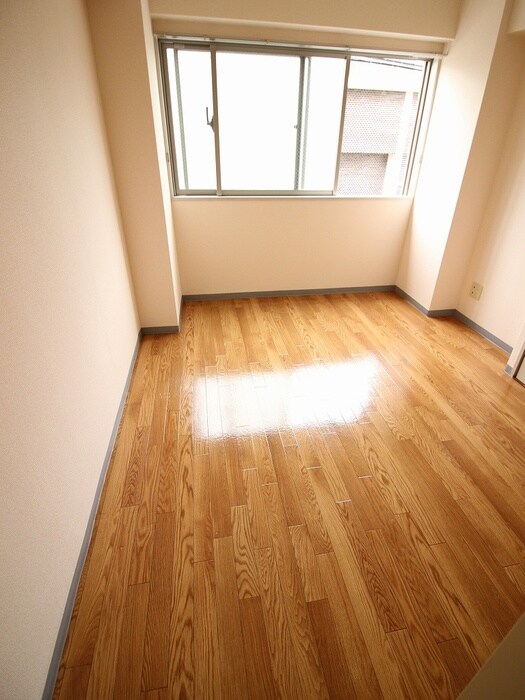 ファミリ－ハイツ岡町の物件内観写真