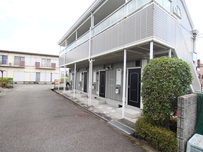 サニ－ライフの物件外観写真