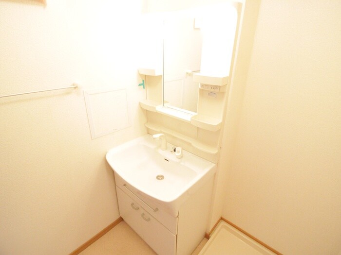 プリムロ－ズＴ・Ｋ　Ｂの物件内観写真