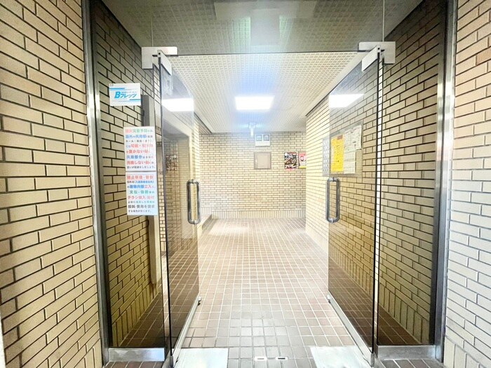 第３東ビルの物件外観写真