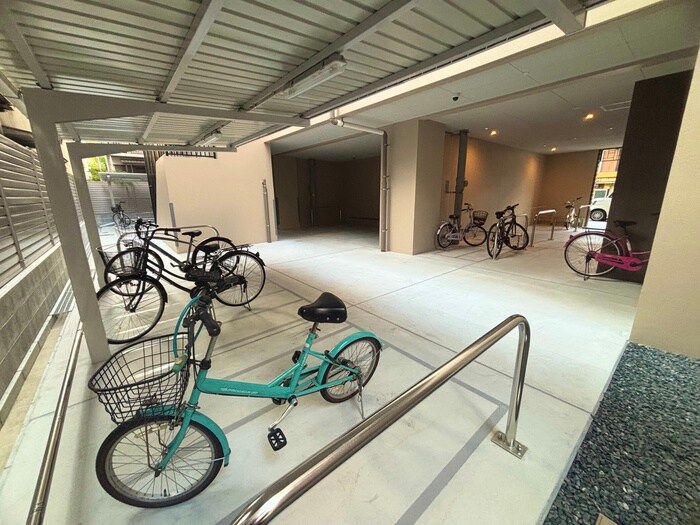 セイワパレス美章園駅前の物件外観写真