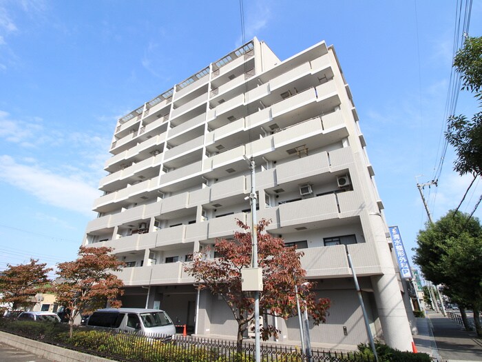 フルラーレの物件外観写真