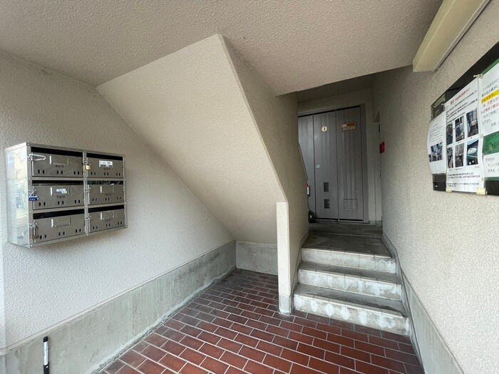 コーポ北花田の物件外観写真