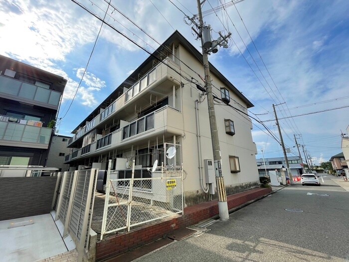 コーポ北花田の物件外観写真