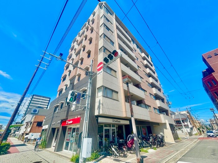 シャ－メゾン白鷺の物件外観写真