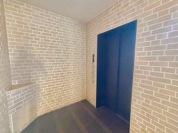 シャ－メゾン白鷺の物件外観写真