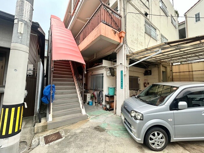 カーサ平野の物件外観写真