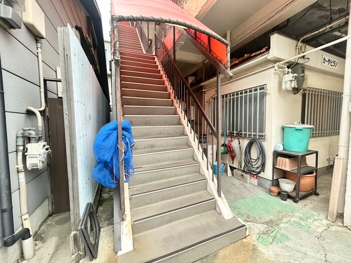 カーサ平野の物件外観写真