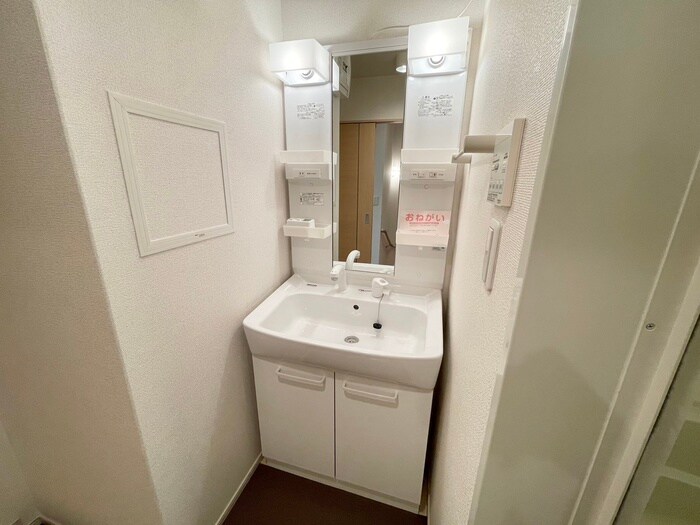 ディア・コートの物件内観写真