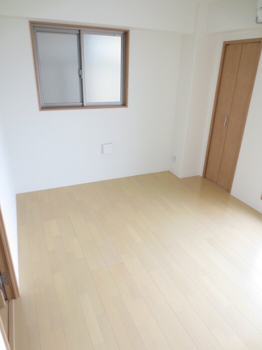 Ｔ ｓ　ＣＬＵＢ参番館の物件内観写真