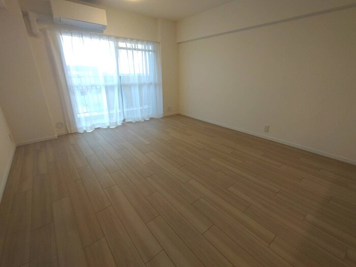 グランドメゾン新伊丹（710）の物件内観写真