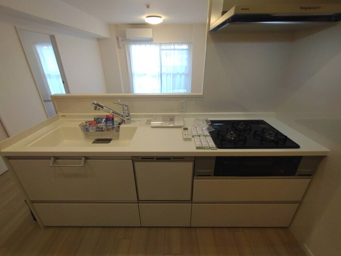 グランドメゾン新伊丹（710）の物件内観写真