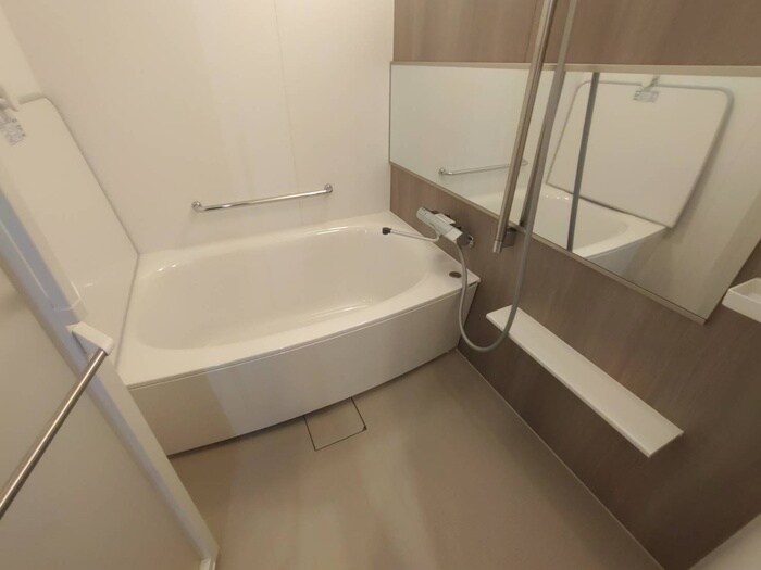 グランドメゾン新伊丹（710）の物件内観写真