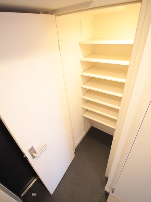 ﾌﾟﾚｻﾝｽ淡路駅前（402）の物件内観写真