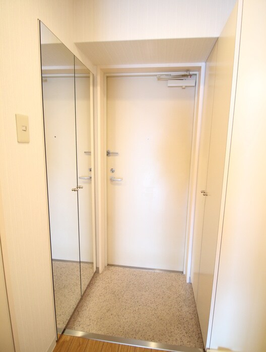 ロイヤルシティ－西大路の物件内観写真