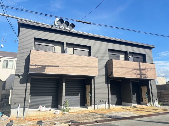 仮）高鷲ガレージハウスの物件外観写真