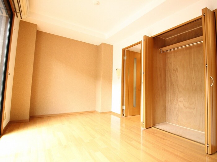 パサディーナ円町の物件内観写真