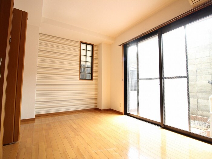 パサディーナ円町の物件内観写真