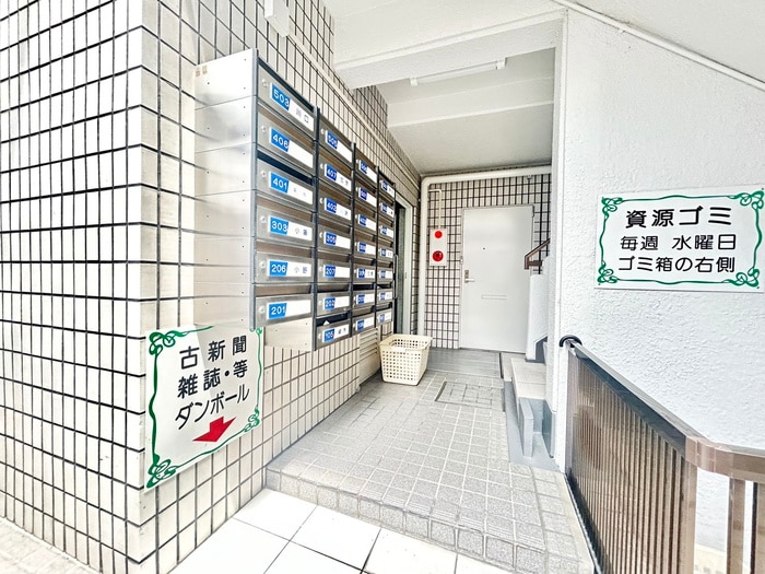 サンシャインロッキーの物件外観写真