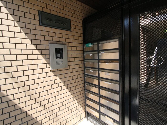 ﾛｲﾔﾙ清風荘の物件外観写真