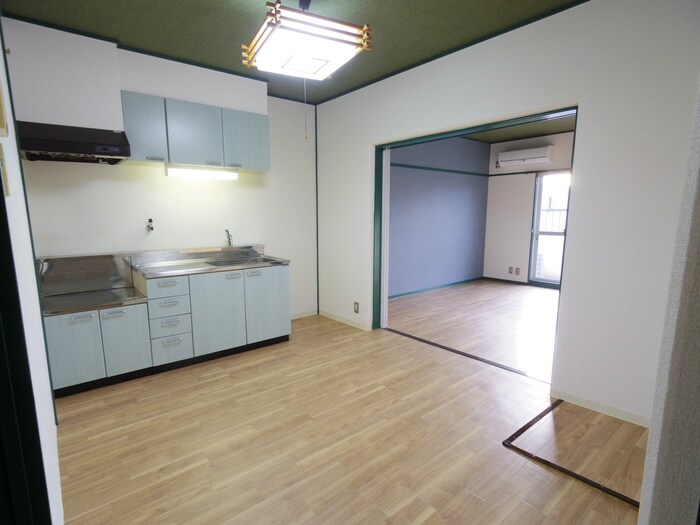 コーポラス太洋向島の物件内観写真