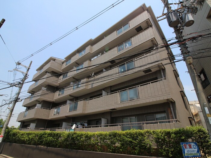 パセオ南茨木の物件外観写真