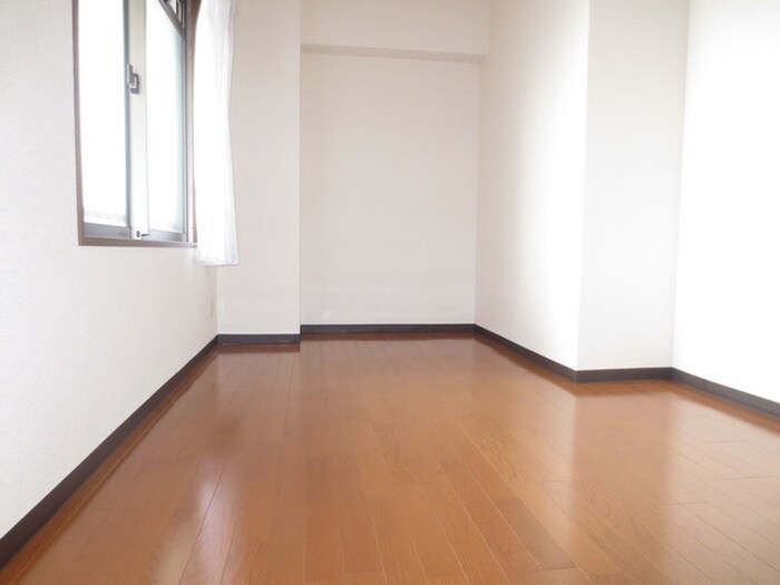 パセオ南茨木の物件内観写真