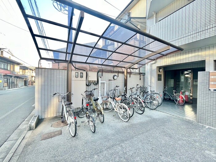 アポロンの物件外観写真