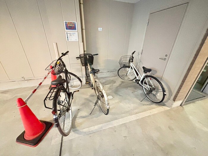 シェソワ東洞院の物件外観写真