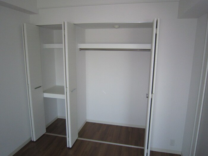 服部サークⅡの物件内観写真