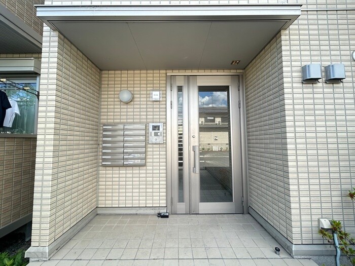 グランパルクの物件外観写真