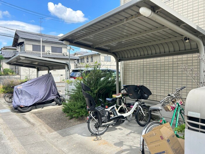 グランパルクの物件外観写真