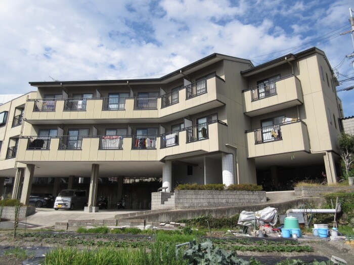 ハピネスオ－クの物件外観写真