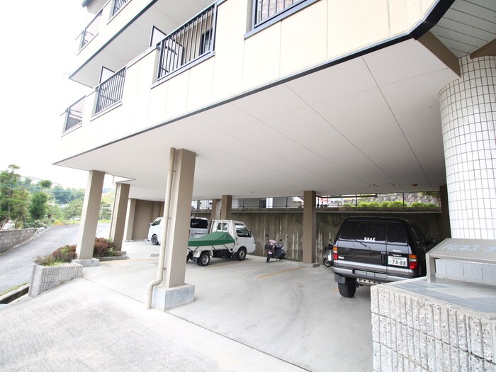 ハピネスオ－クの物件外観写真