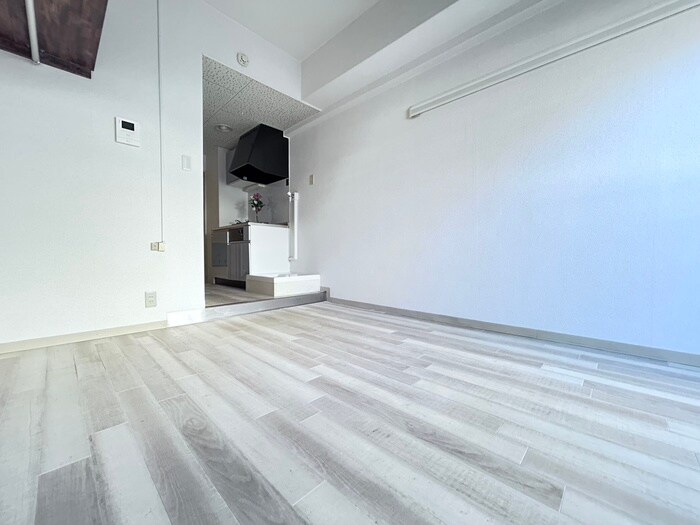 シャトーニシムラの物件内観写真