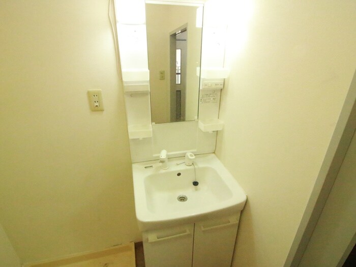 ドミトリーインテリジェンスの物件内観写真