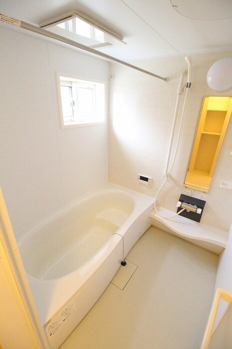 ウエスタンリバ－香里の物件内観写真