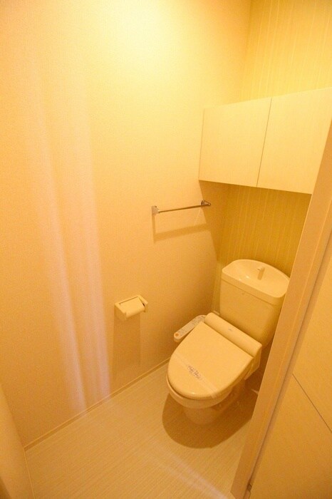 ウエスタンリバ－香里の物件内観写真