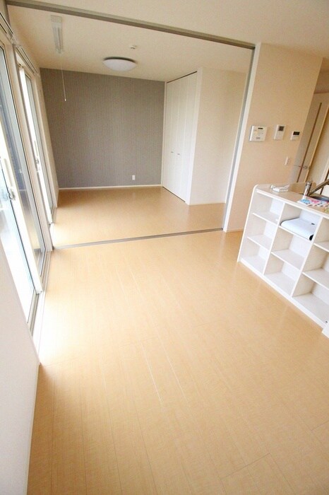 ウエスタンリバ－香里の物件内観写真