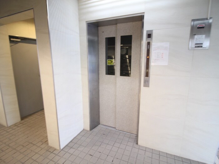 Hillside Terrace 千里丘の物件外観写真