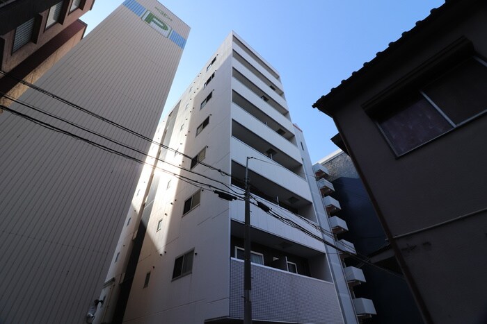 ROCKの物件外観写真